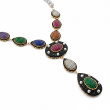 Fresh water perals with zircon stone work necklace