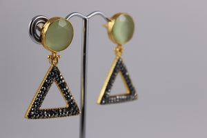 STONE EARRING