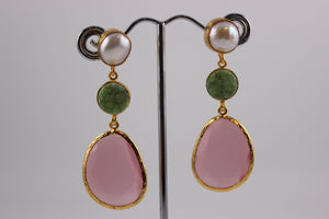 STONE EARRINGS.