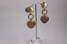 STONE EARRING