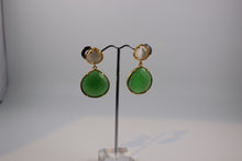 STONE EARRING