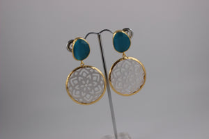 STONE EARRING