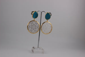 STONE EARRING