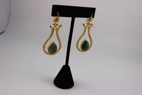 STONE EARRING