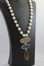Unique Three Stone Necklace