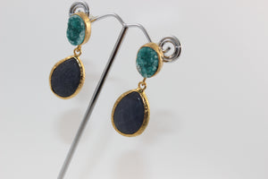 STONE EARRINGS